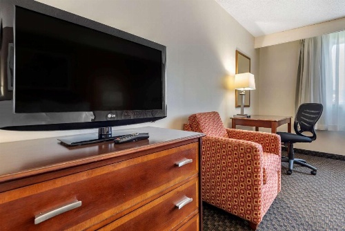 Quality Inn & Suites Vestal Binghamton Near University image 34